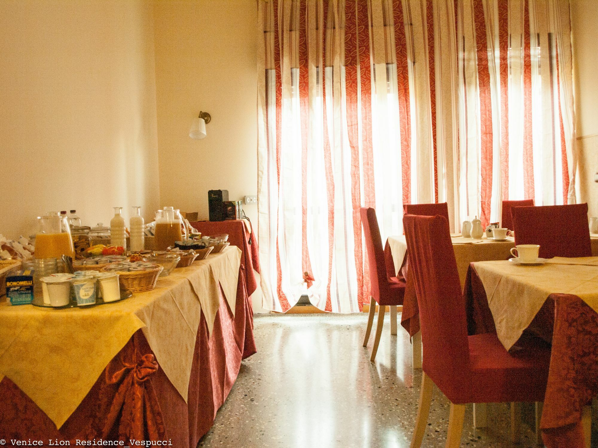 威尼斯韦斯普奇狮子住宿加早餐旅馆 梅斯特雷 外观 照片